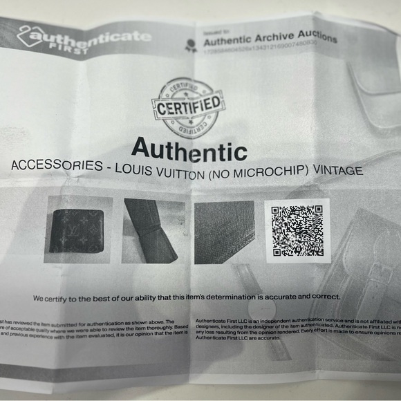 Louis Vuitton Wallet - Picture 2 of 15